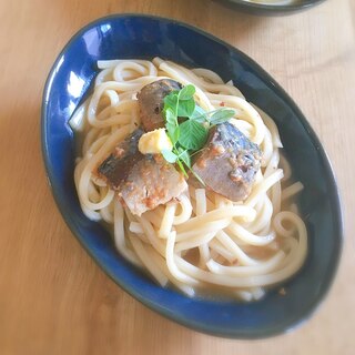 鯖缶ですぐできる♡簡単さば味噌煮うどん♪